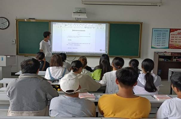 说明: 199C83FFF5CD2A9DEEDDEBFE9553A734